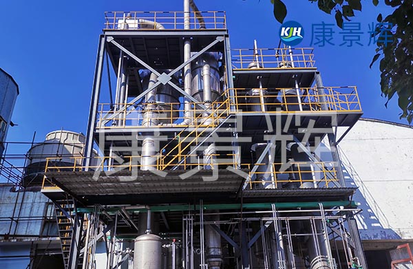 三效蒸發(fā)器定制采購合同中，會約定付款比例、周期、生產(chǎn)周期、安裝調(diào)試周期、以及售后服務(wù)保障等。